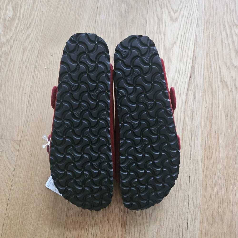 NWT! Birkenstock Arizona Big Buckle Piping Rivet Maroon Velvet Women's 9 EU 40 - Picture 3 of 4